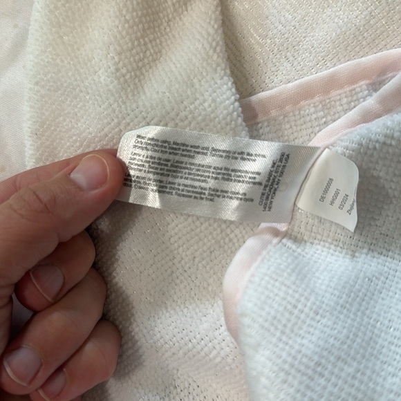 ChickPea Pink and White Baby Hooded Towels set of 5 - Picture 8 of 9